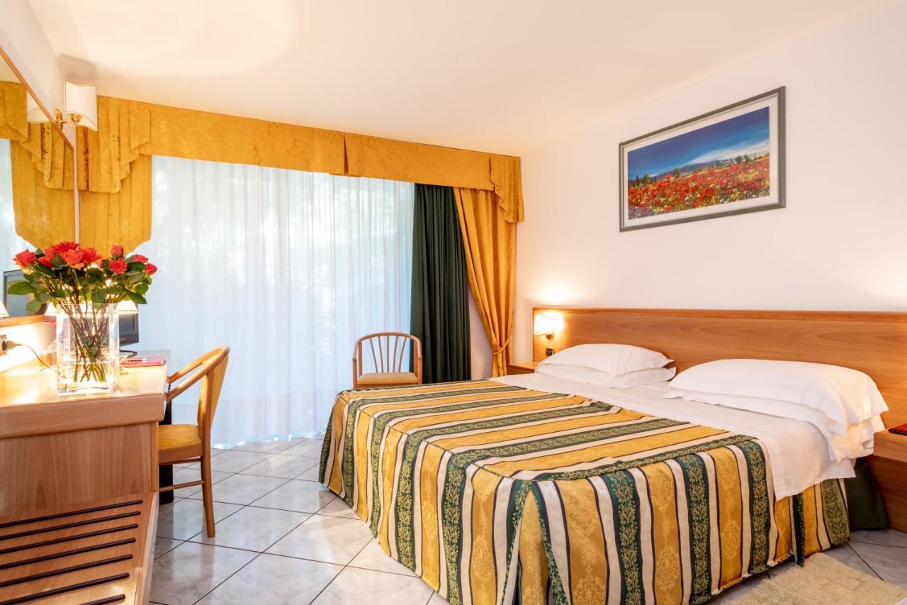 Hotel Capri Bardolino 3S Exteriör bild
